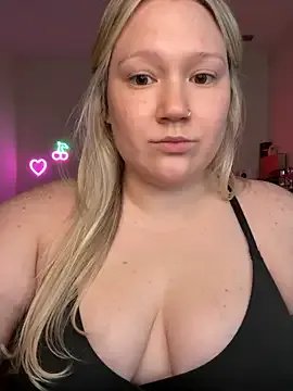 Freechat PiggyRose on StripChat