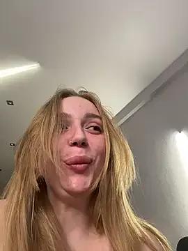 pink8ty — SHOW WITH BESTIE TODAY