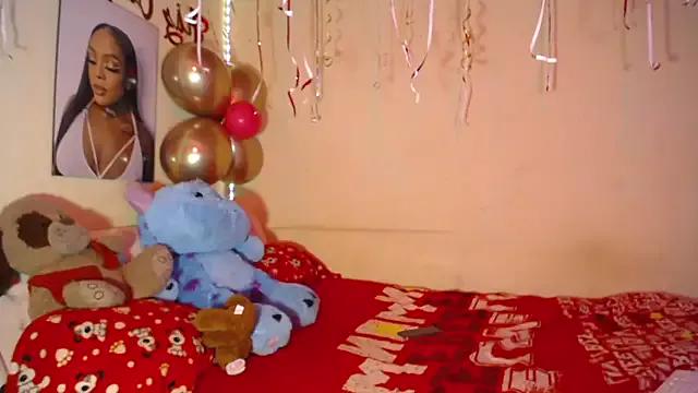 StripChat pink_7777 is Freechat pink_7777 — make me horny for bug show super horny