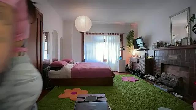 Group pnkgf on StripChat