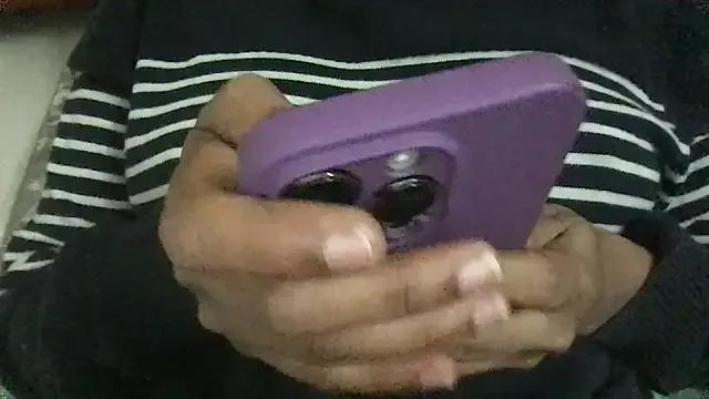 Private priyadevi17 on StripChat