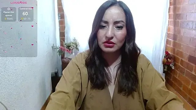 rashellroses22 on StripChat