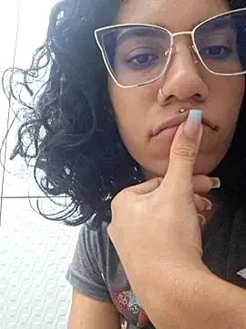 Freechat RavenShyfit on StripChat