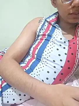 Freechat RavenShyfit on StripChat