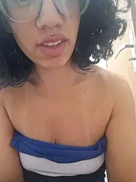 Freechat RavenShyfit on StripChat