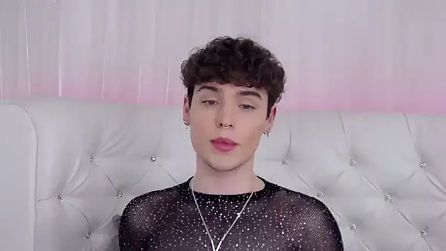 RobbyCharming on StripChat 