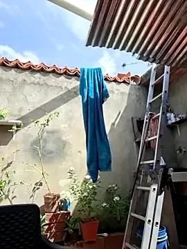 StripChat room_24funn is Freechat room_24funn — Dildo in my ass+squirt in the store