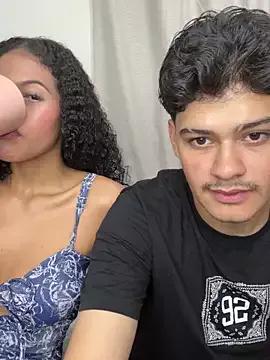 Freechat Rose-andres on StripChat