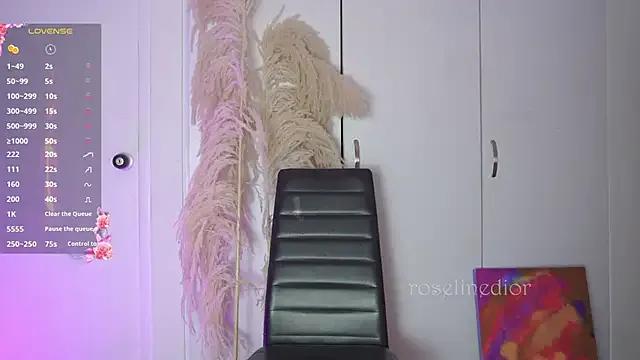 roselinedior's avatar