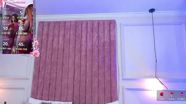 Rossie-Cameron on StripChat 