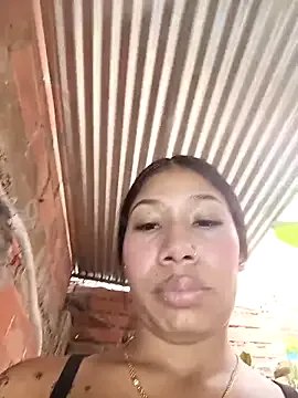 Freechat Rous-squir on StripChat