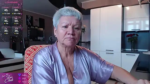 Freechat roxana_brooks on StripChat