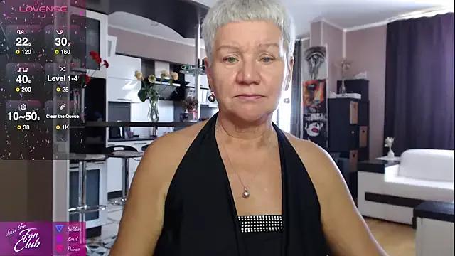 Freechat roxana_brooks on StripChat