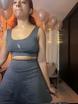 Freechat rubi_star on StripChat