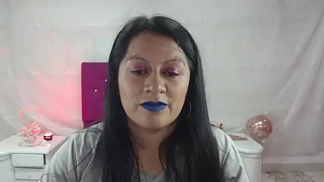 Freechat SaharaJohson on StripChat