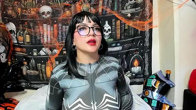 Freechat sally10_35 on StripChat