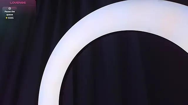 Freechat salma_falcon on StripChat