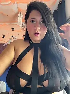 Freechat SamaraBlessed on StripChat