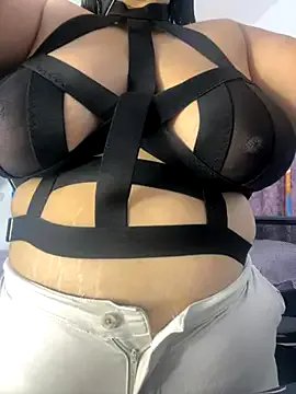 Freechat SamaraBlessed on StripChat