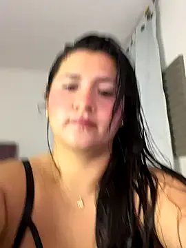 Freechat SamaraBlessed on StripChat