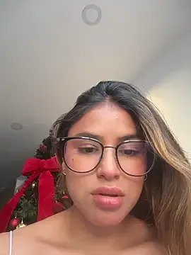 Freechat SaraParisi on StripChat