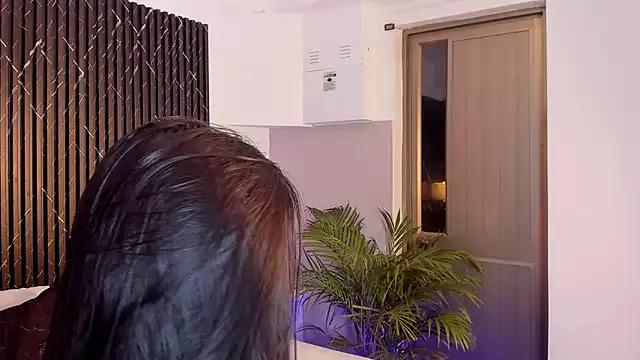 Freechat scarlet_hill on StripChat