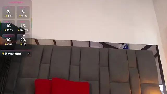 SELENA_BIGBOOBS on StripChat 