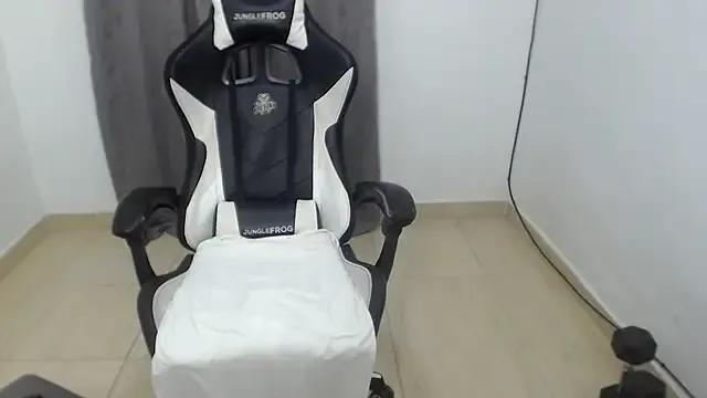 Freechat seux-88 on StripChat