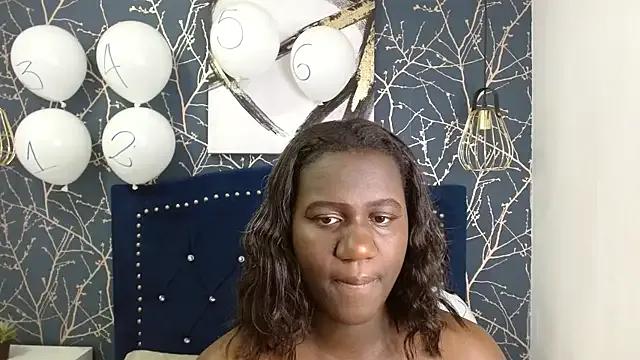 Freechat shanntall_tk on StripChat