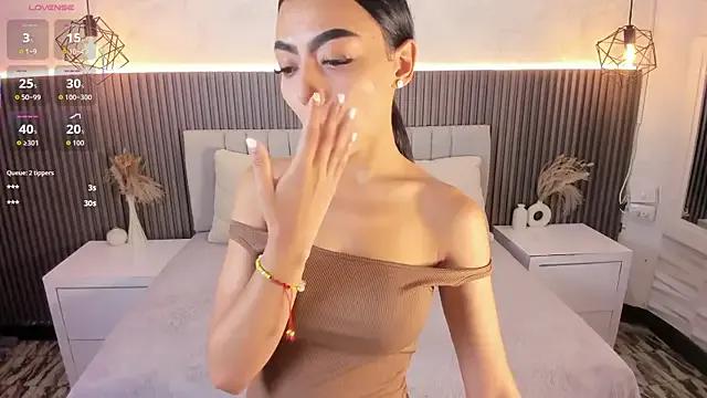 Freechat SHANONCLARK on StripChat