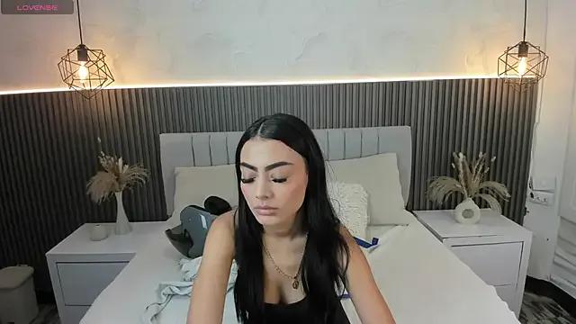 Freechat SHANONCLARK on StripChat