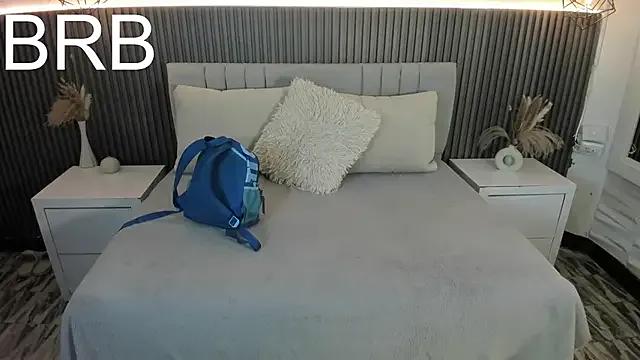 Freechat SHANONCLARK on StripChat