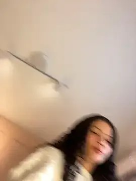 SHARONN____ on StripChat