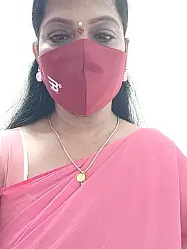 shivani27 — Gold chain