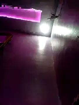 Freechat soso_sexx on StripChat