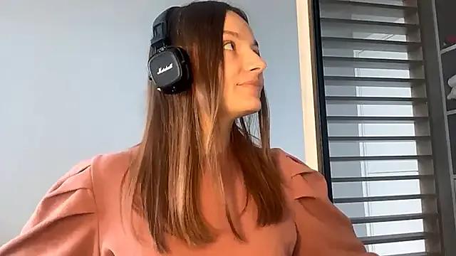 Freechat SoulHiperAgne_ on StripChat