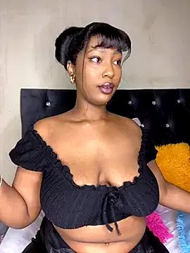 Freechat Spicey-CheekssX on StripChat