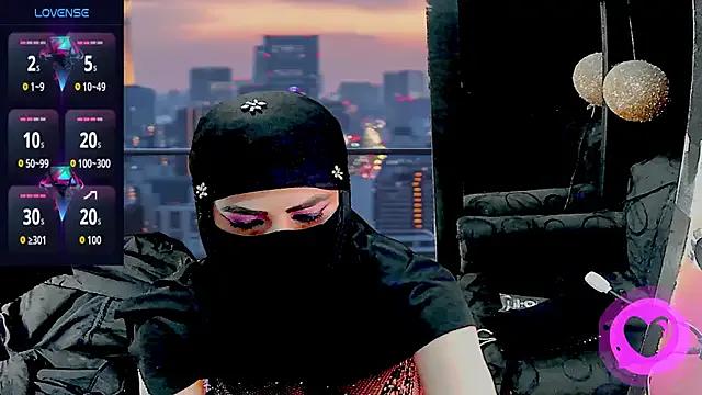 SultanaLayla — Nude+ cum+ squirting+tsunami