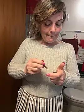 Freechat Sunbelxx on StripChat