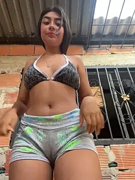 Freechat Sweed-virgin-pussy on StripChat