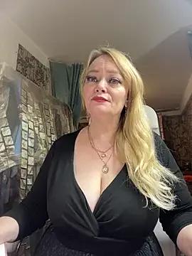 Sweet-blonde on StripChat 