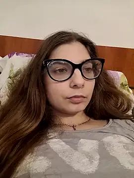 Freechat sweetbabygirlforyou on StripChat