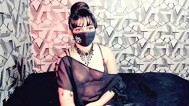 Sweetie_Fox_XXX on StripChat 