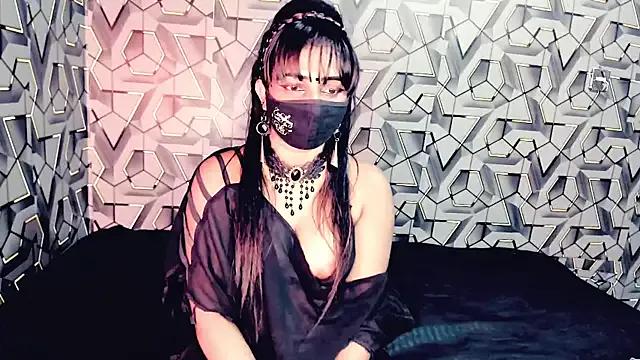 Sweetie_Fox_XXX on StripChat 