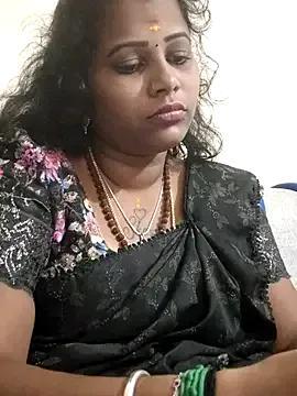 sweetqueen143 — Freechat on StripChat