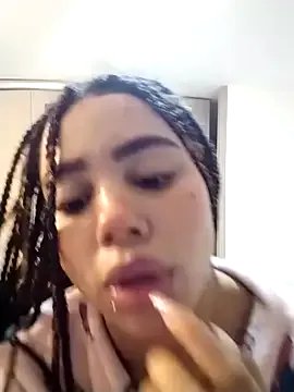 tamara_walter — oil on my tits