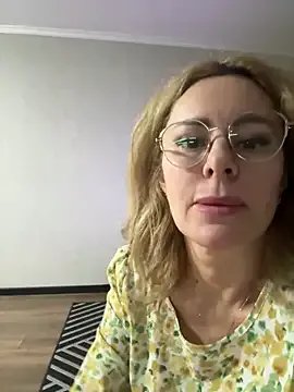 Private Tania201243 on StripChat