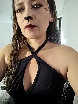 tata_sanz_ on StripChat 