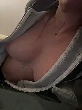 Freechat TheNaturalistX on StripChat