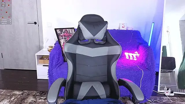 Freechat Tiffany_lab on StripChat